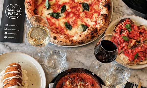 Pizza & Wine in Amsterdam: Pizza and Italian Wine at Mangia
